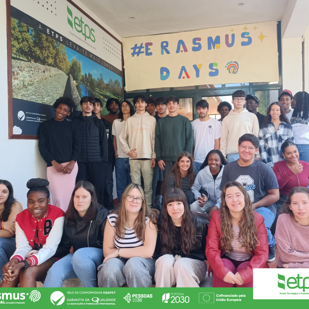 🌍✨ ETPS assinala oficialmente os Erasmus Days com a colocação da faixa comemorativa! 🇪🇺